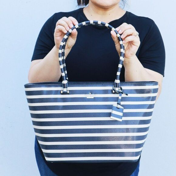 NEW Kate Spade Seaside Navy Stripe Small Harmony O Tote - Picture 2 of 11
